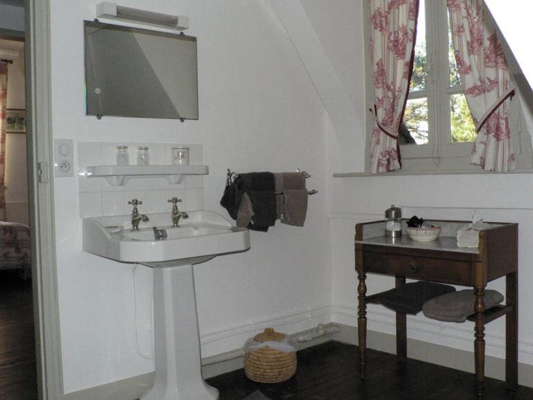 Chambres D'Hotes Les Charmettes Étretat Habitación foto